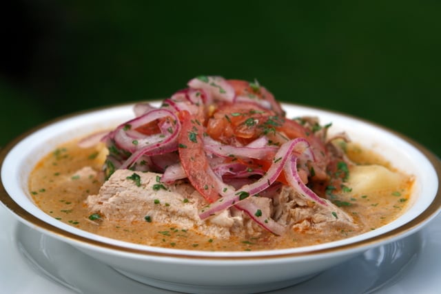 Encebollado de pescado – Ecuadorian fish soup with lime pickled onions